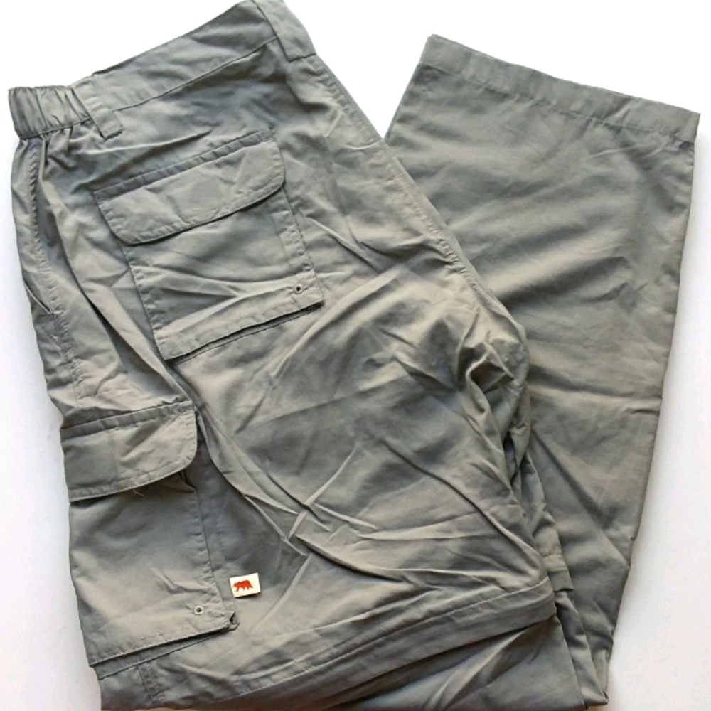 Dakota Grizzly gray zip off hiking shorts pants
